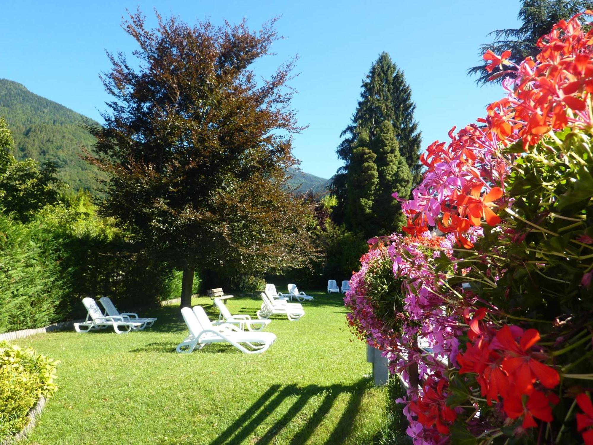 Hotel Lucia Levico Terme Exterior photo